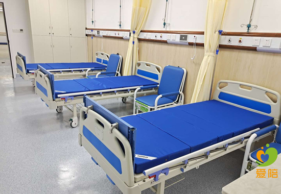 醫(yī)院愛陪共享陪護(hù)床創(chuàng)新帶來更好的陪護(hù)體驗